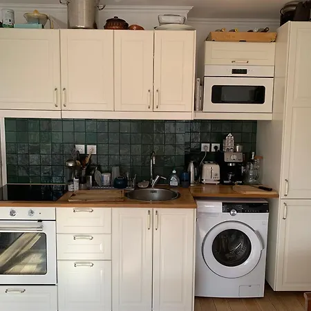 Sunny Escape In Belleville Appartement